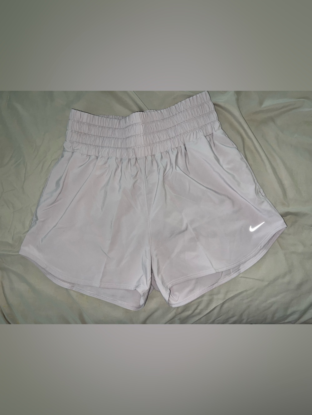 NWOT Nike Dusty Purple / Gray High Waisted Dri-Fit Brief Lined Shorts Large